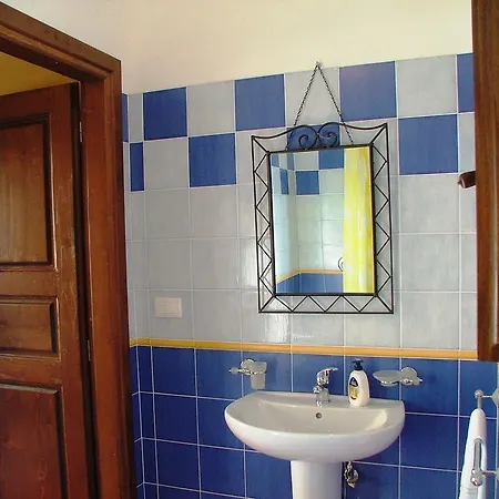 Vakantiehuis In Stilo With Garden Guardavalle