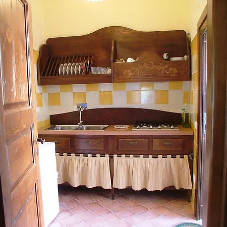 In Stilo With Garden Ferienhaus *